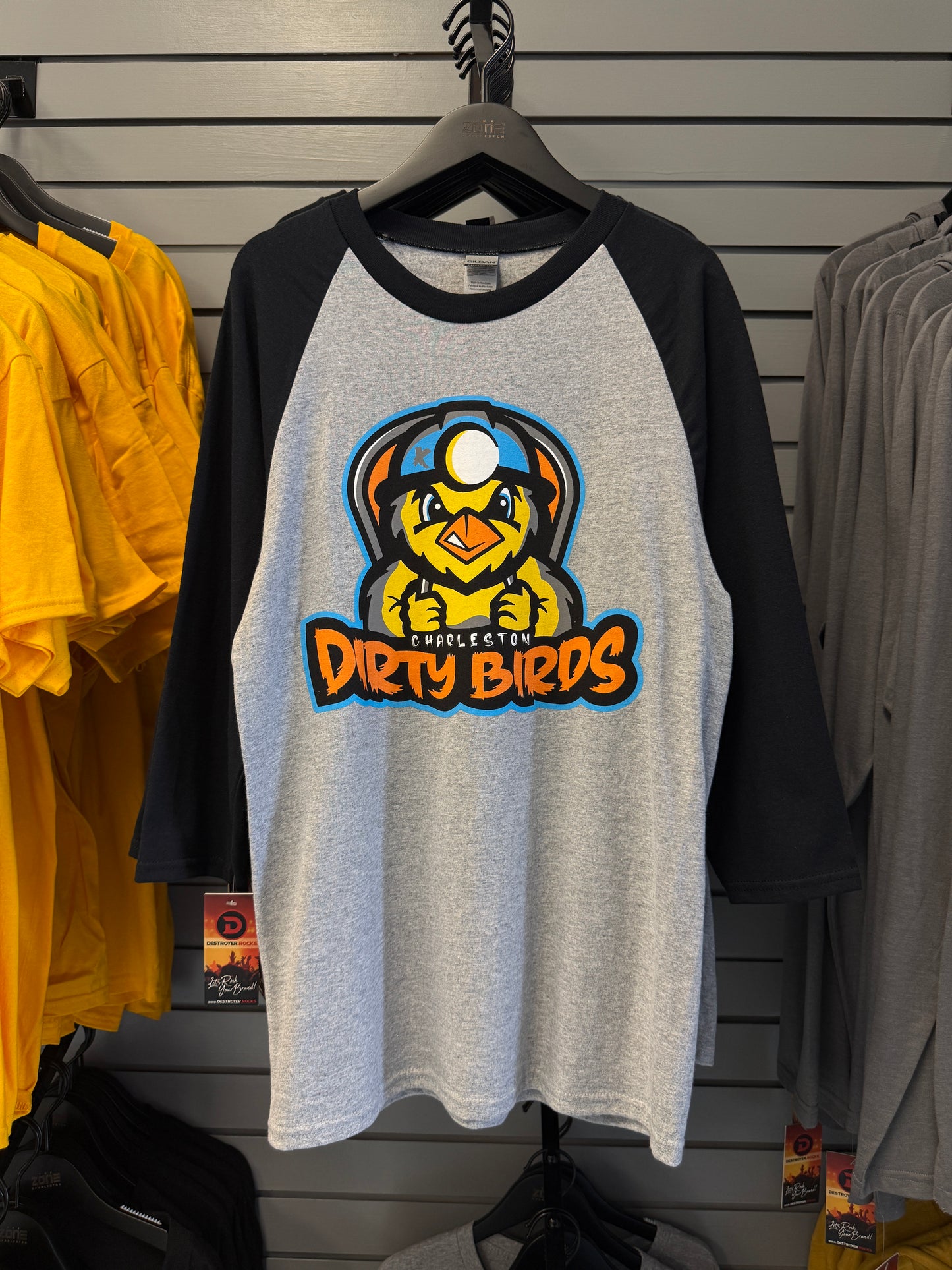 Raglan 3/4 Sleeve LOGO Tee