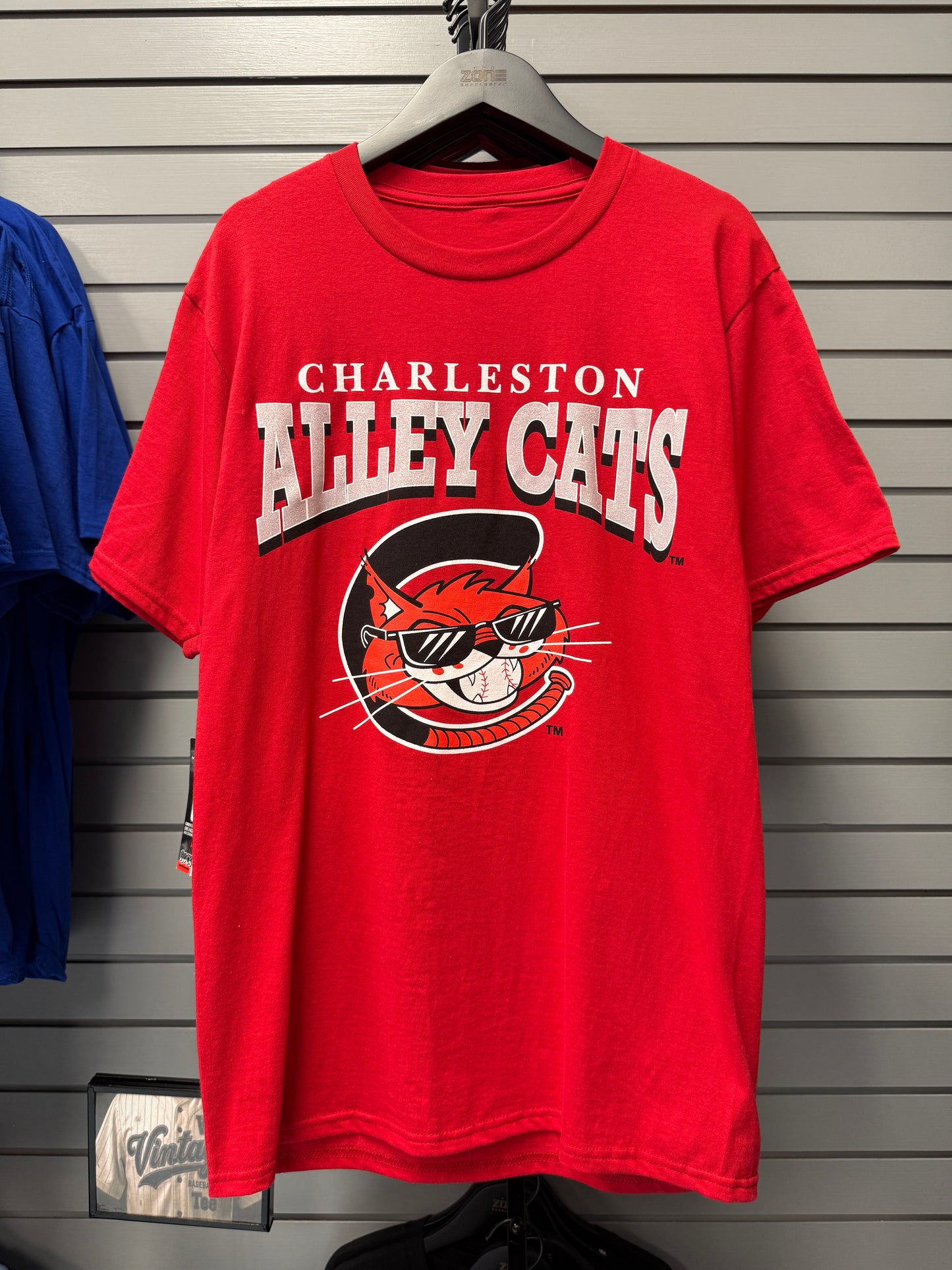 Alley Cats Vintage Tee - Athletic Red